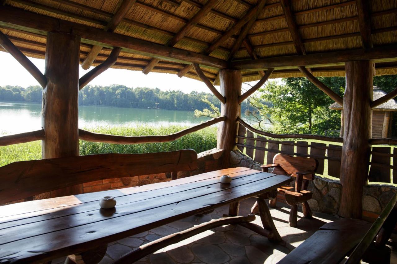 Dom Nad Jeziorem Ublik Z Sauna I Jacuzzi Exterior foto