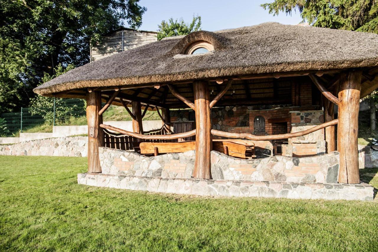 Dom Nad Jeziorem Ublik Z Sauna I Jacuzzi Exterior foto