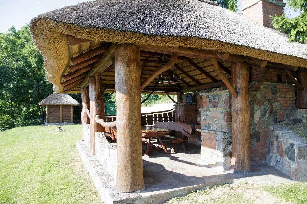 Dom Nad Jeziorem Ublik Z Sauna I Jacuzzi Exterior foto