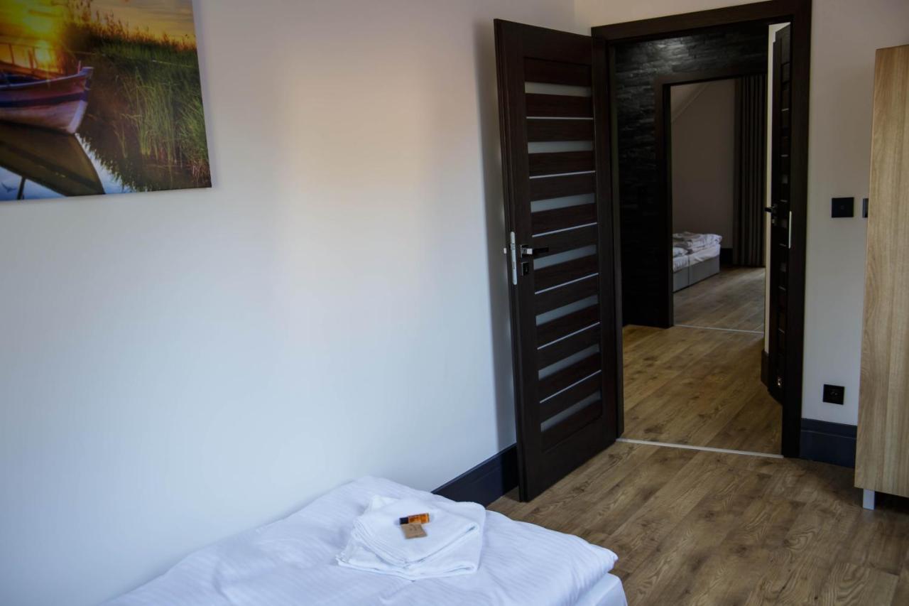 Dom Nad Jeziorem Ublik Z Sauna I Jacuzzi Exterior foto