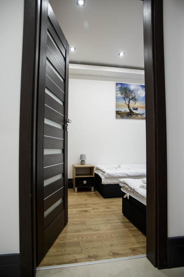 Dom Nad Jeziorem Ublik Z Sauna I Jacuzzi Exterior foto