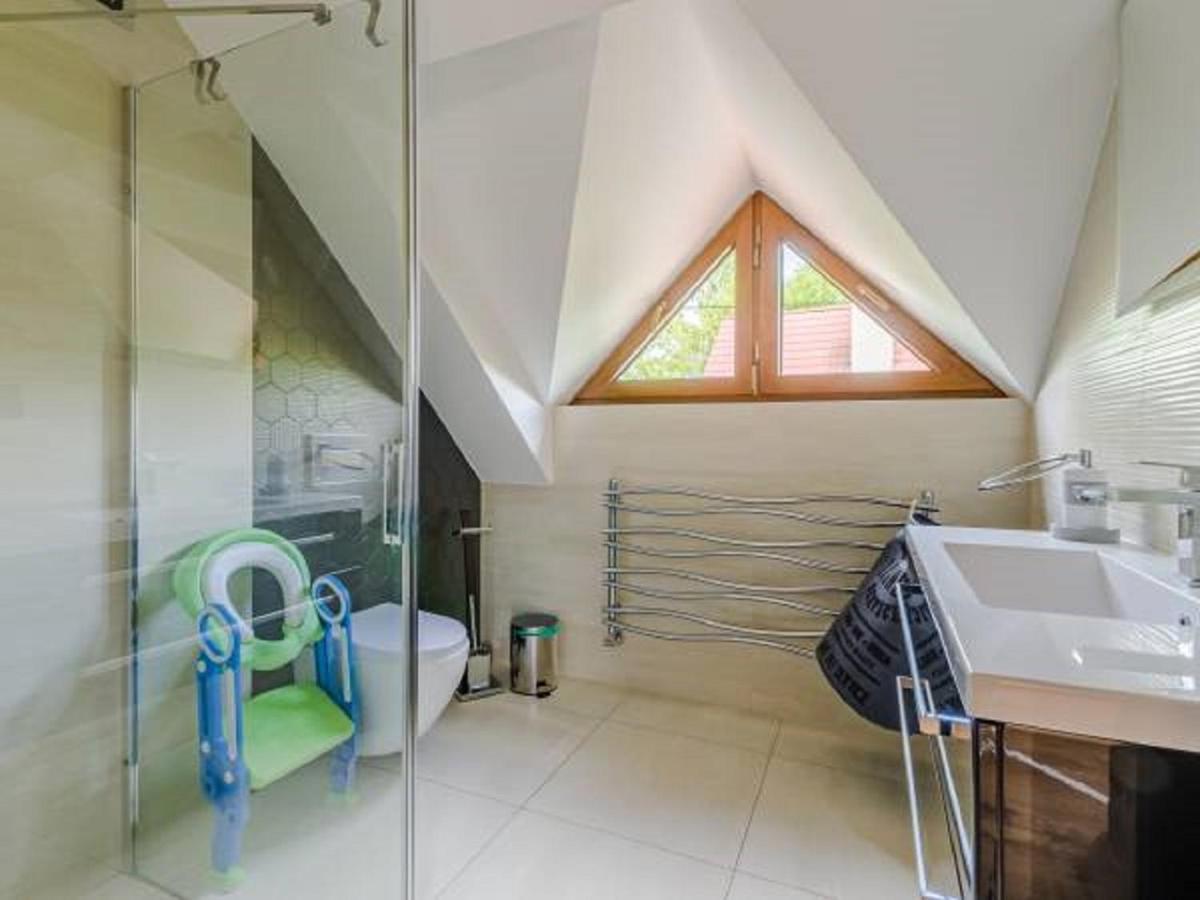Dom Nad Jeziorem Ublik Z Sauna I Jacuzzi Exterior foto